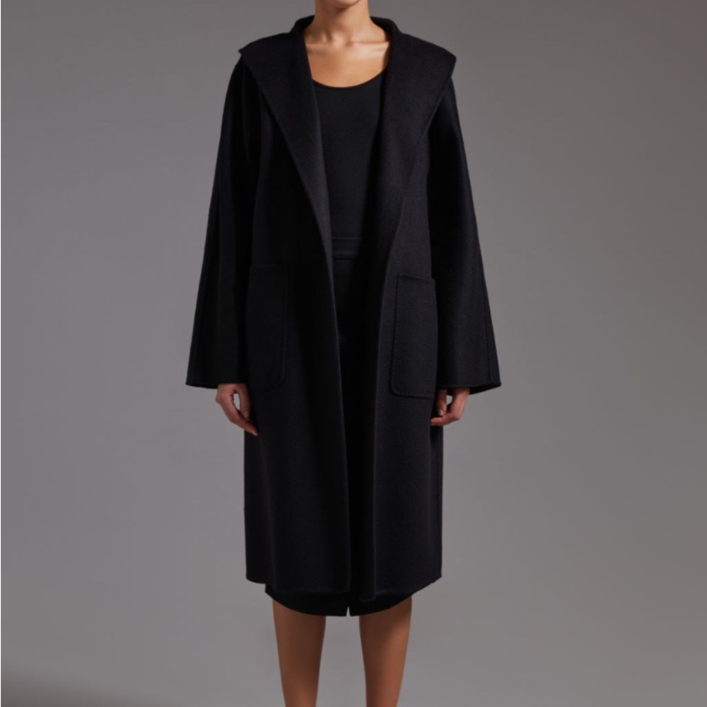 MaxMara Classic Black Women's cashmere coat size 6